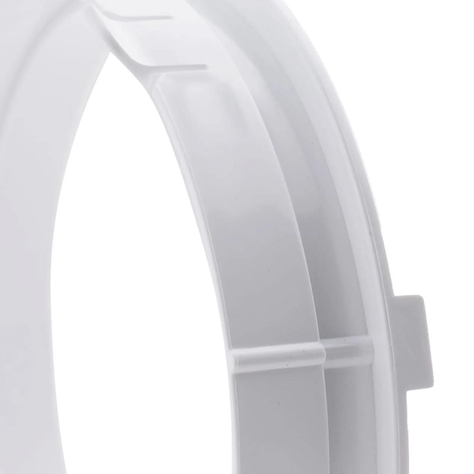 Wide Range Of Application ABS Mobile Air Conditioner Connector Long Lasting And Economical Package Content Suitable For