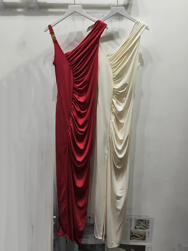 Diseñadores sexy hombro oblicuo tirador plisado halter vestido 2025 verano mujer vestido vaina bolsa nalga hendidura falda irregular