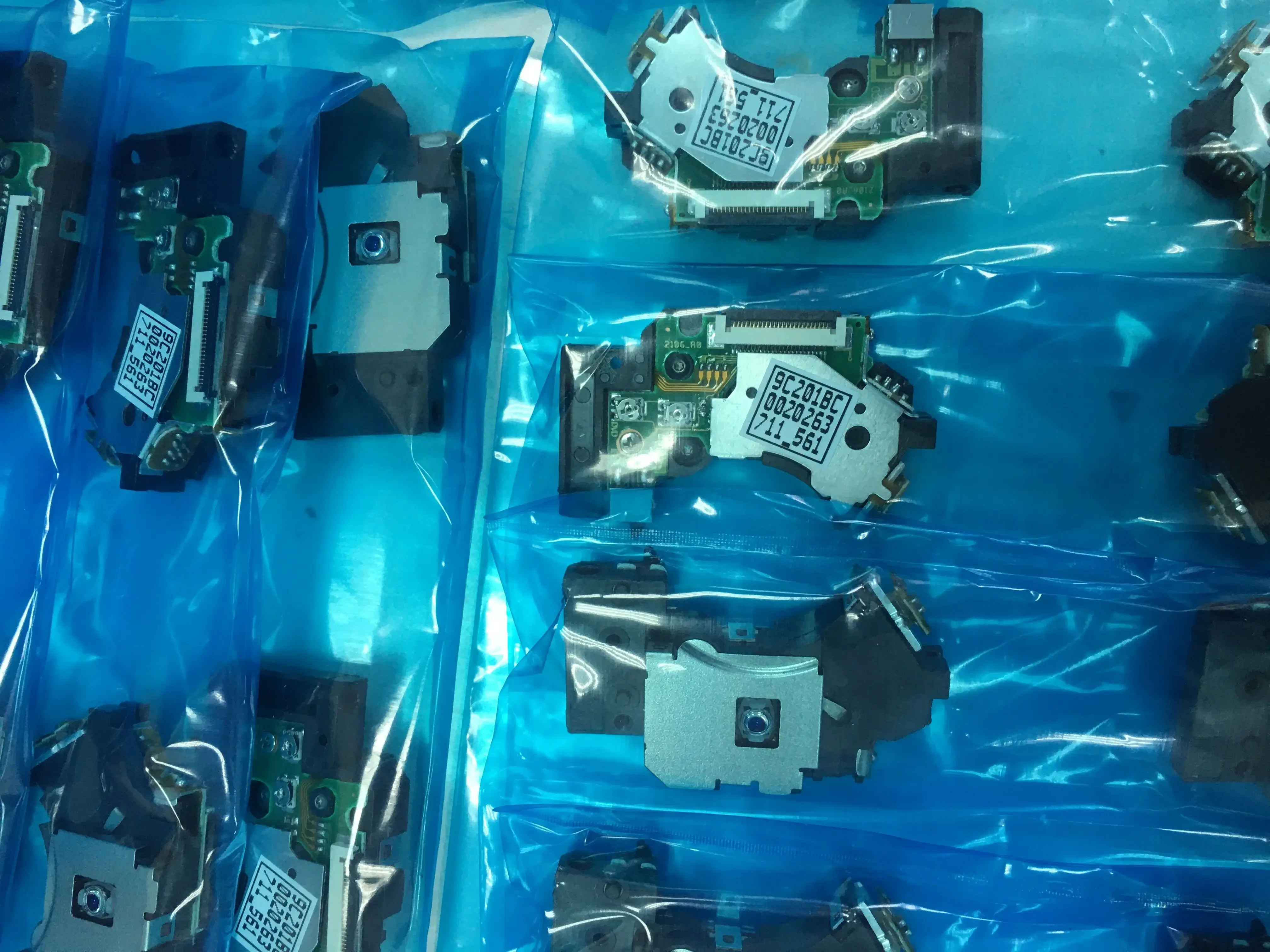 عدسات ليزر لجهاز التحكم النحيف PS2 ، قارئ الكونسول ، صانعة جديدة ، صنع في الصين ، 5 من كل لوط