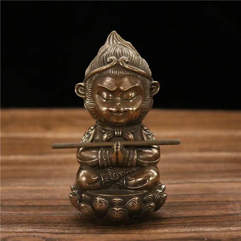 New Q-version Sun Wukong bronze statue sitting on a lotus, Great Sage Beyond All Heels, fighting the Buddha, car decoration,