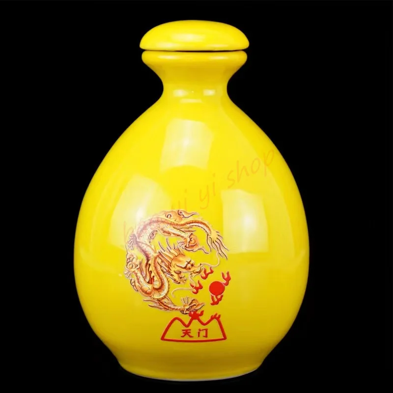 Fire dragon bottle,  In the northwest corner of the kitchen,  Male host  Household earthenware pot crafts  Ornaments