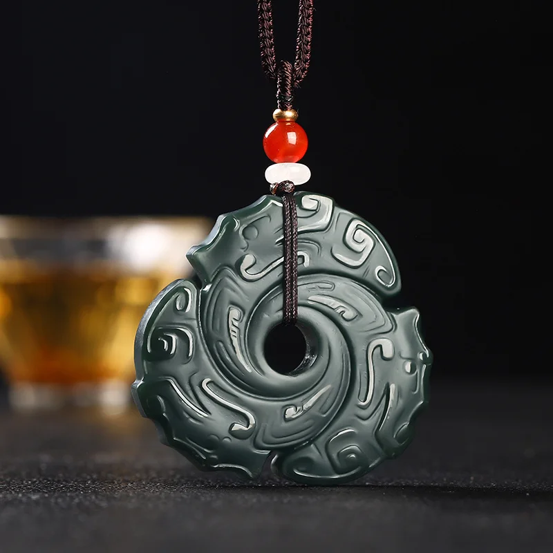 

mai chuang/ Natural Xinjiang He Tian cyan jade Time comes and turns Necklace pendant fashionable men and women couple gift