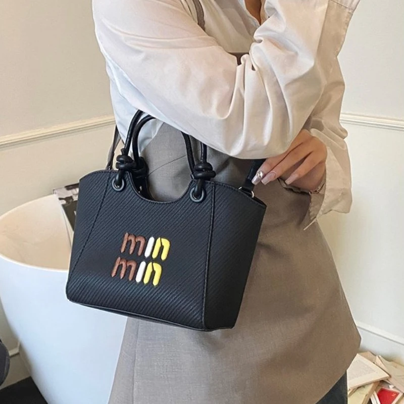 

Ladies Classic Handbag Traditional Design That Never Goes Out Of Style Timeless With Enduring Appeal
