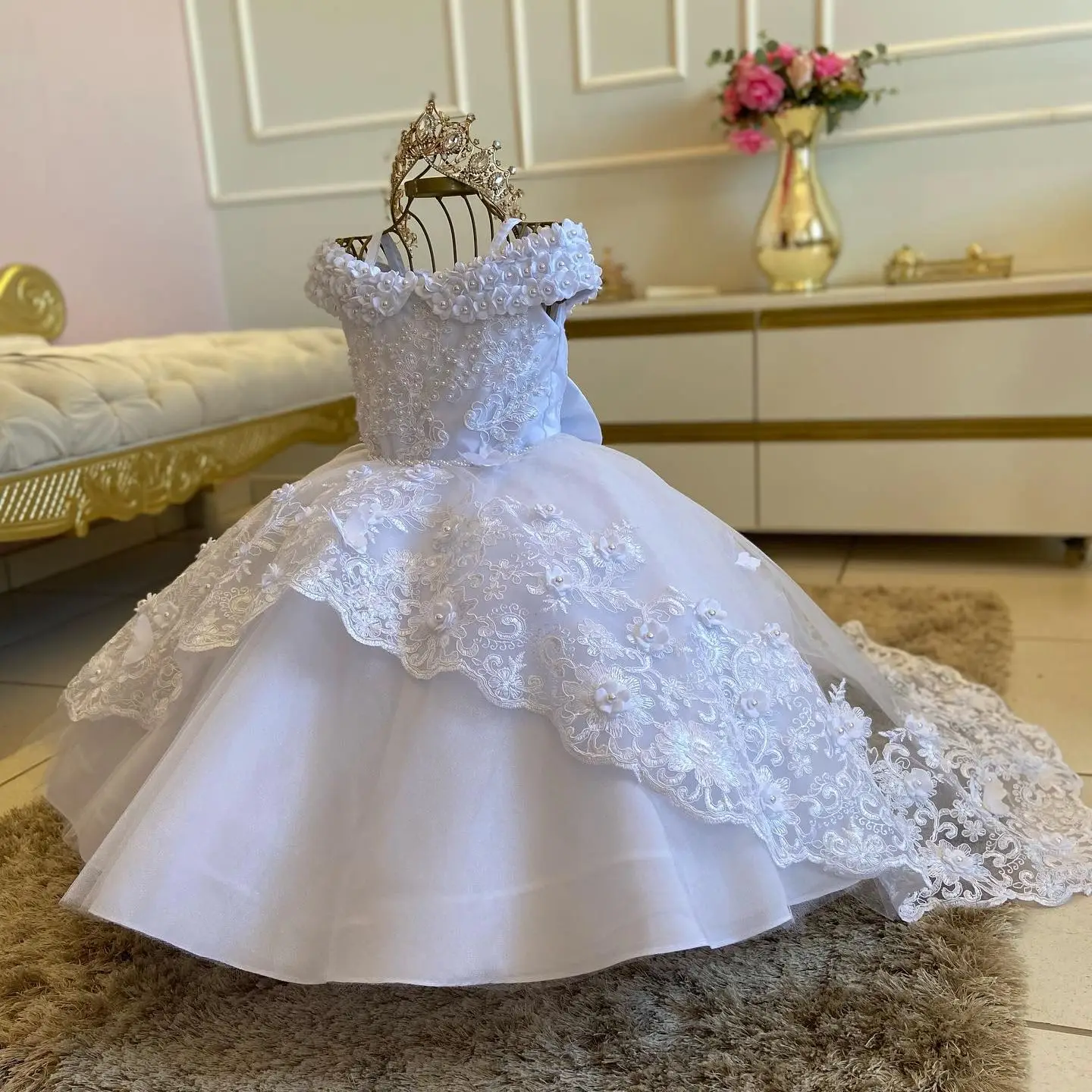 Weißes Perlen-Blumenmädchenkleid für die Hochzeit, bauschig, ärmellos, Prinzessin, Geburtstagsfeier, Perlen, Tüll, Weihnachten, Erstkommunionkleid