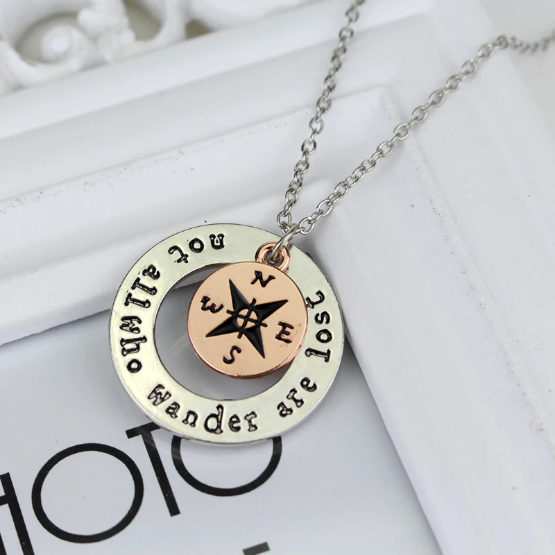الأزياء الإبداعية البوصلة قلادة ليس كل ما يمتعهم فقدت قلادة المفاتيح للنساء الرجال المختنق اكسسوارات مجوهرات هدايا