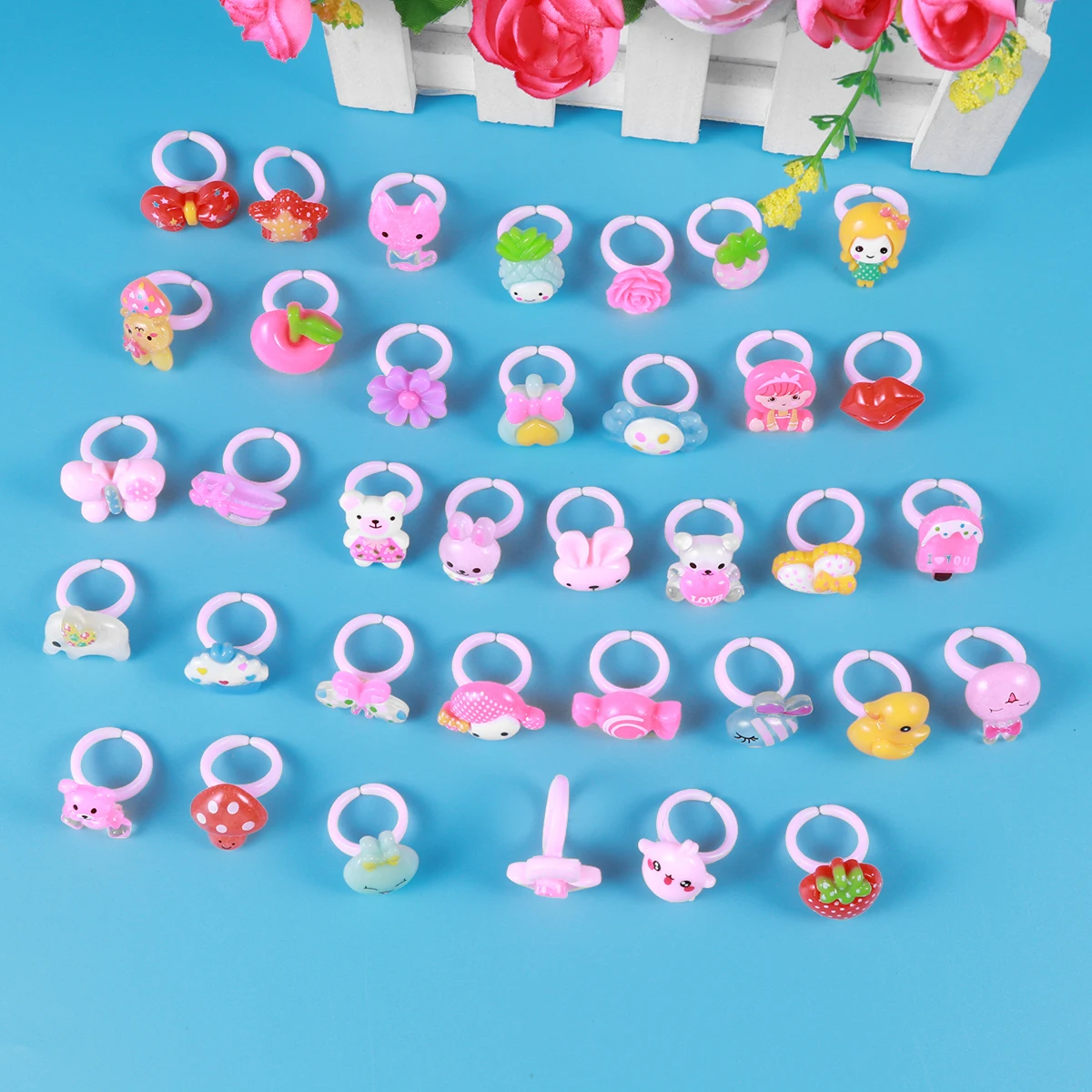 36 pezzi Anelli per gioielli per ragazze Anelli per cartoni animati Prented Gioca e vestire Accessorio Bomboniere per feste di compleanno per bambini (Assortiti)