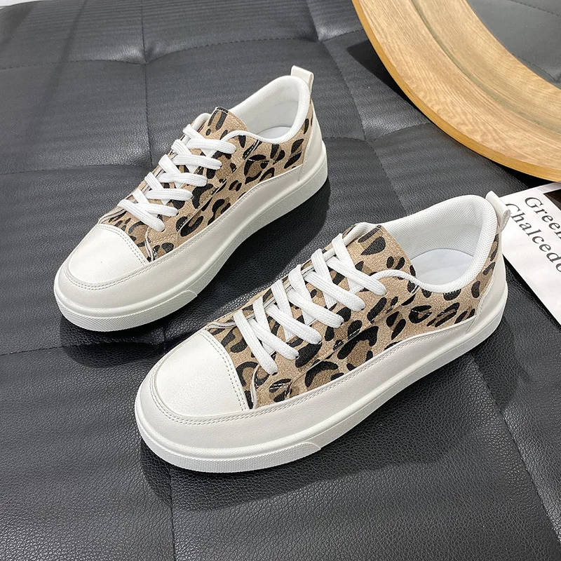 2025 New Stylish Leopard Sneakers Women Spring Chunky Canvas Flats Woman Vulcanized Shoes Tennis Platform Trainers Plimsolls