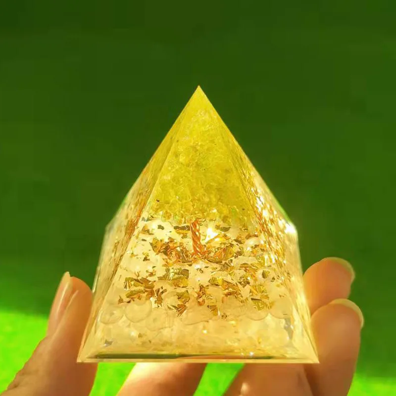 Cross-Border Foreign Trade Hot-Selling Donghai Crystal Ball Pyramid Crystal Gravel Epoxy Resin Home Desktop Handmade Ornament