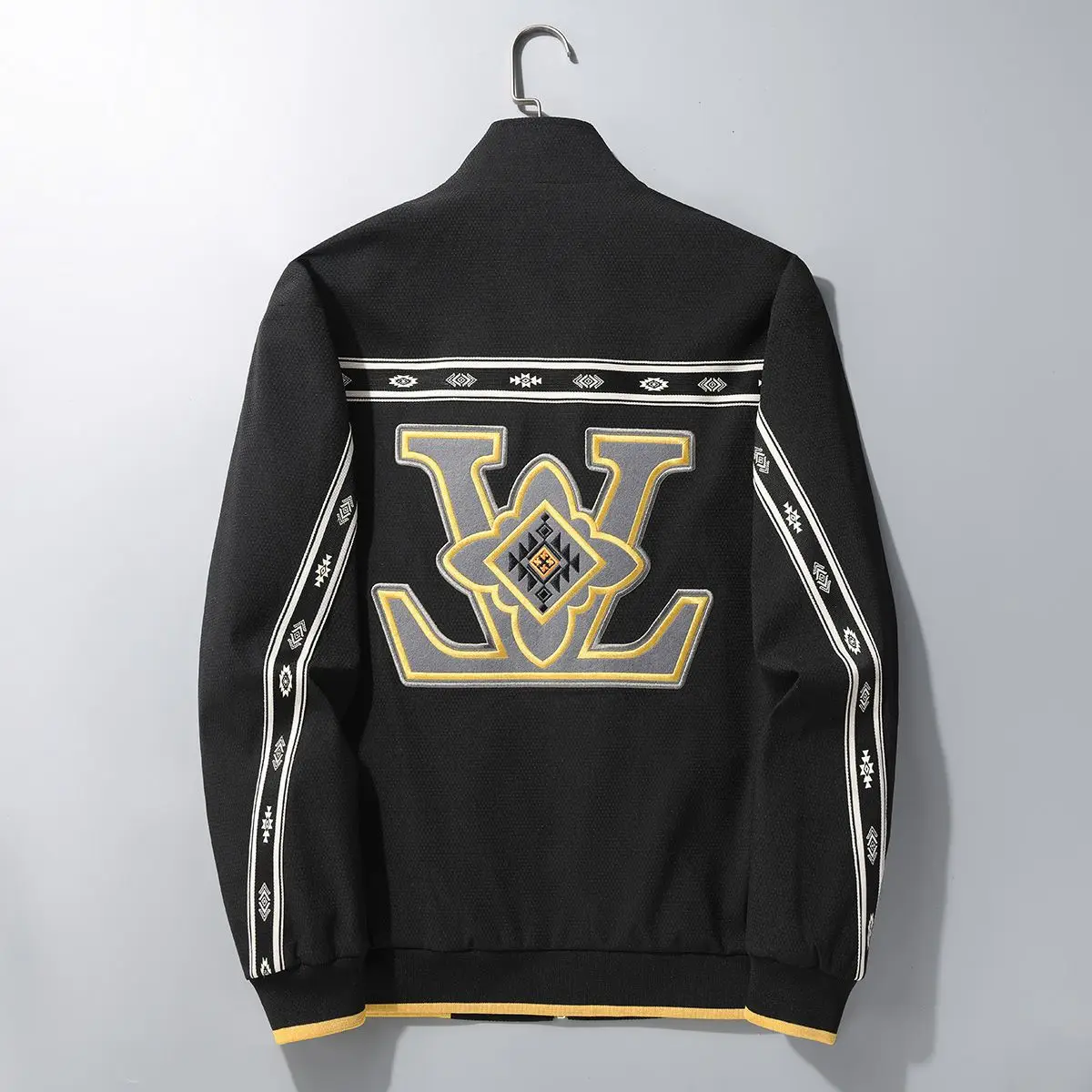 

2025 new men's trend handsome embroidery fashion versatile casual stand-up collar jacket men's top