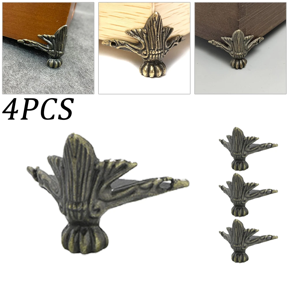 4PCS Antique Brass Corner Protector Table Corner Edge Protection Cover Jewelry Box Decor Feet Leg Corner Brackets