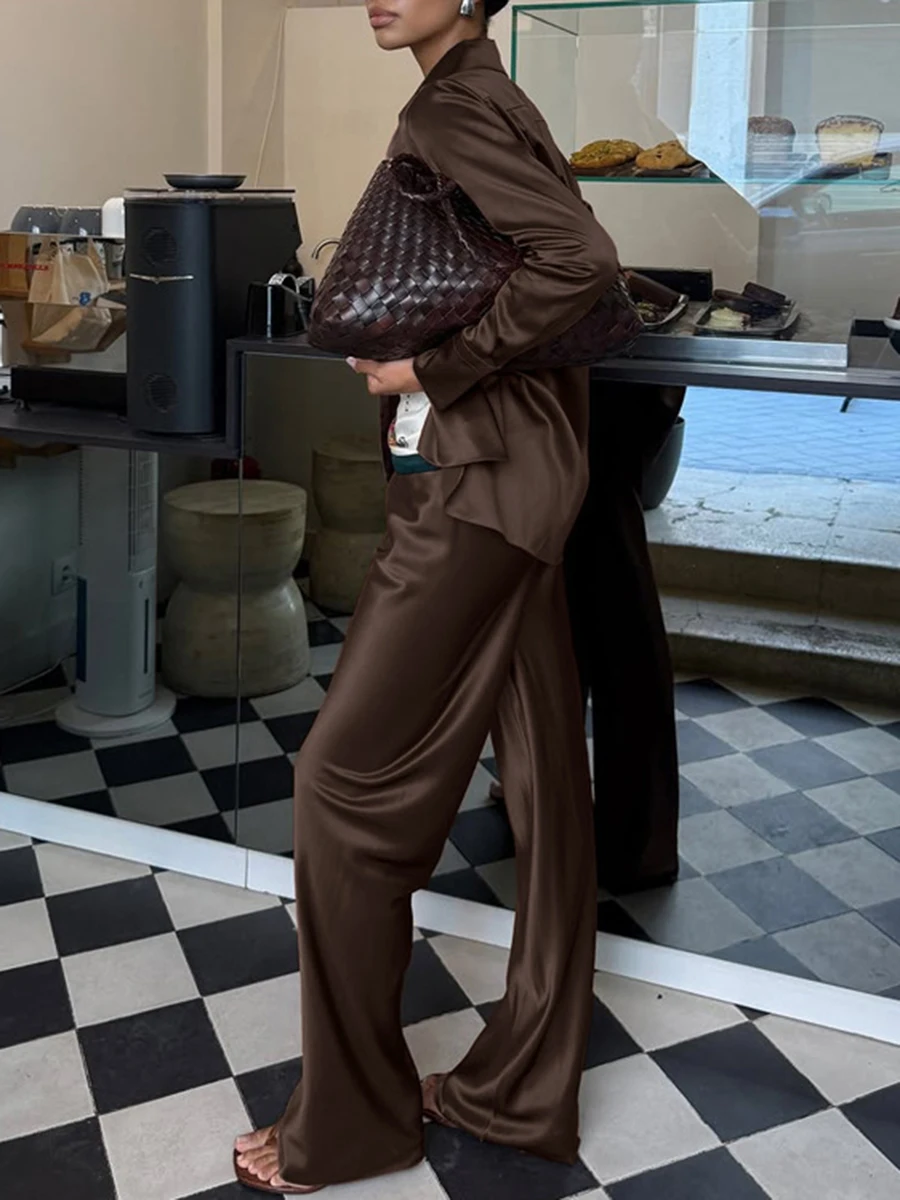 TWOTWINSTYLE Brown Spliced Folds Two Piece Set Female Lapel Long Sleeve Shirt Vintage Commute Women's Trousers Sets Fashion New
