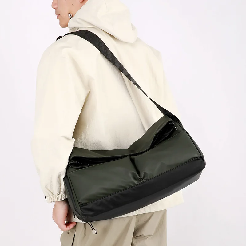 Unisex Multi-Functional Large Capacity Gym Duffle Bag Waterproof Wet-Dry Compartment Shoe Storage Spacious Travel Bag