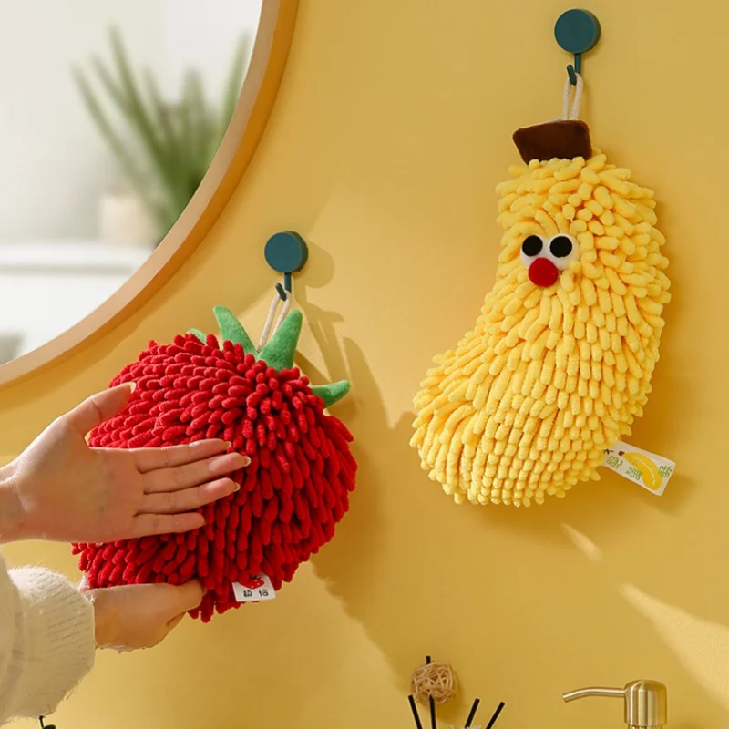 

1PC Hand Towel For Kitchen And Bathroom Banana/Strawberry Shaped Hanging Washcloth Chenilles Cloths Soft Absorbent Towel