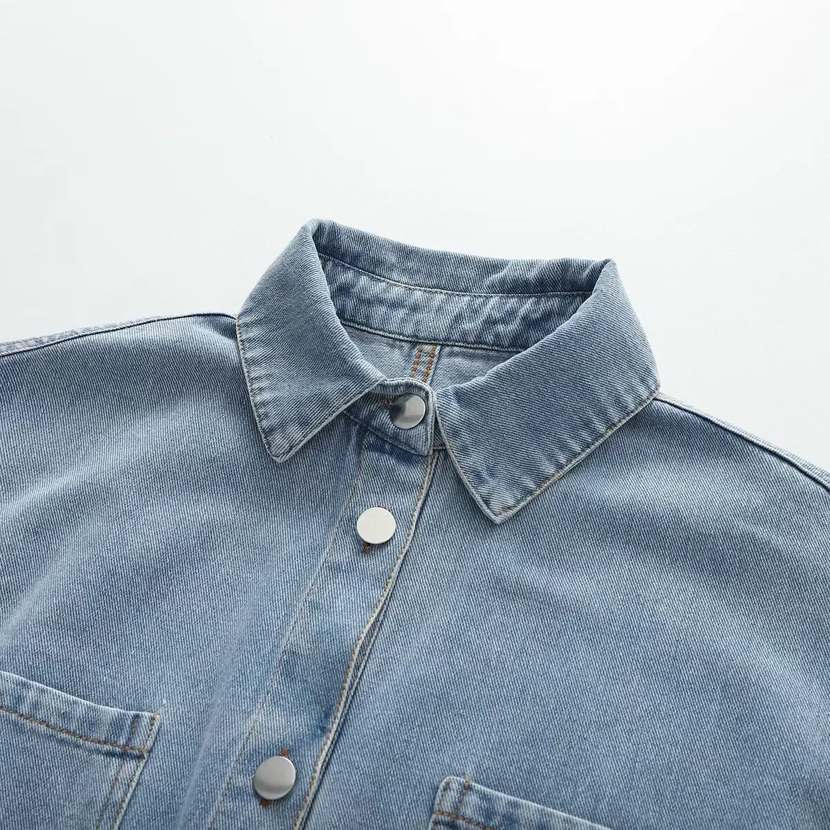 2025 Nuovi prodotti estivi Abbigliamento donna Retro risvolto monopetto in vita dimagrante multi-tasca pantaloncini tuta di jeans