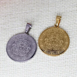 2PCS Medusa Mythical Legend Demoness Pendant DIY Stainless Steel Gift For Women Men Charm Pendant For Bracelet Jewelry Findings