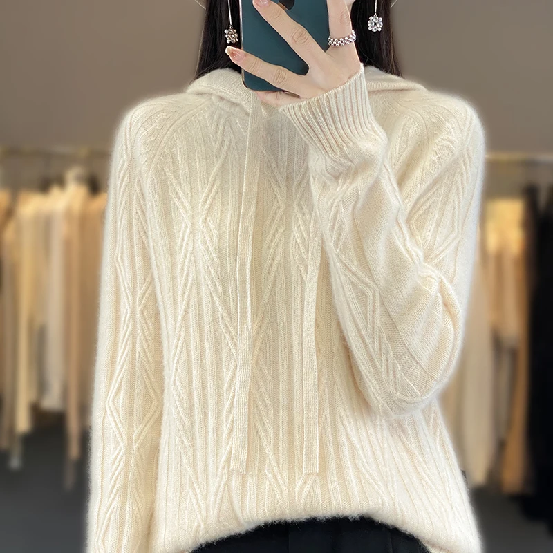 

Women's Long Sleeved Hooded Sweater, 100% Australian Wool Pullover, Knitted, Monochromatic, Autumn, Winter, New