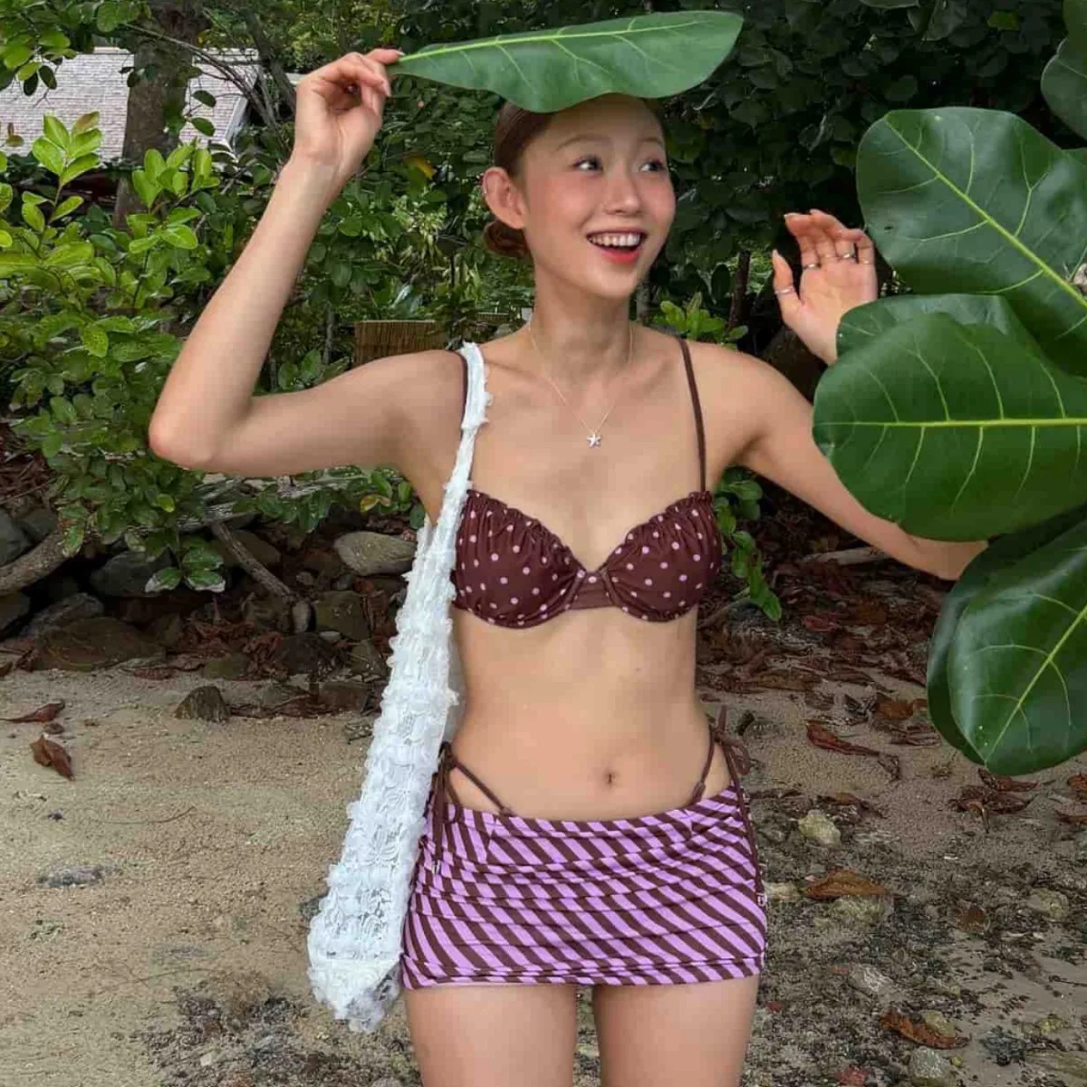 New Polka Dot Sexy Small Breasts Gather Bikini 3-piece Set The Belly and Look Thin Hot Spring Vacation Swimsuit for Women