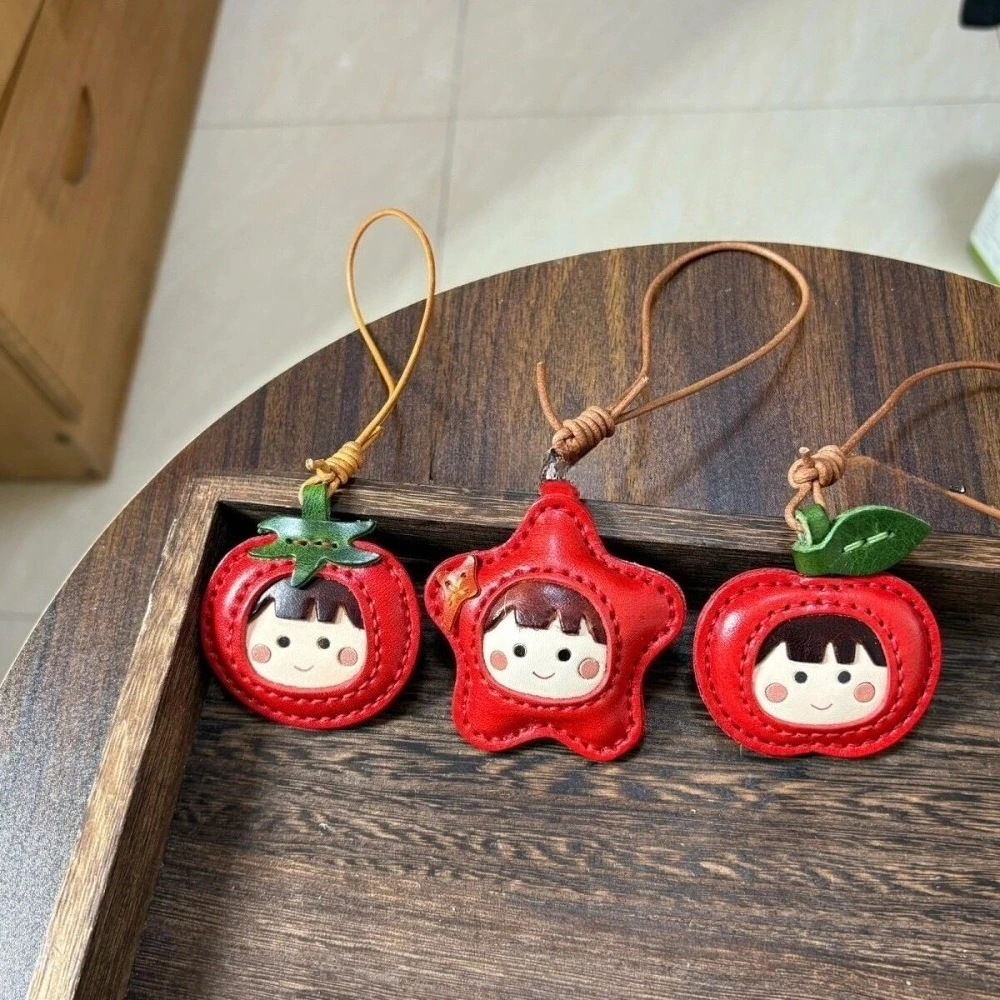 

Top-grain leather pentagram pendant, cute tomato charm, car keychain, Chibi Maruko-chan cherry ornament