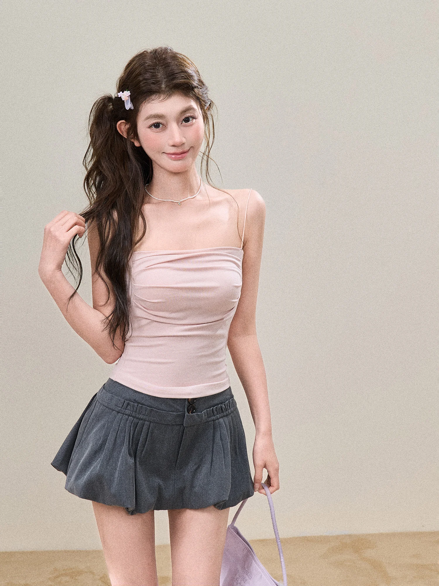 

Розовый женский облегающий топ-майка с подкладкой на груди, красивым жатым дизайном, без рукавов, короткий, эластичный, для ношения под одеждой