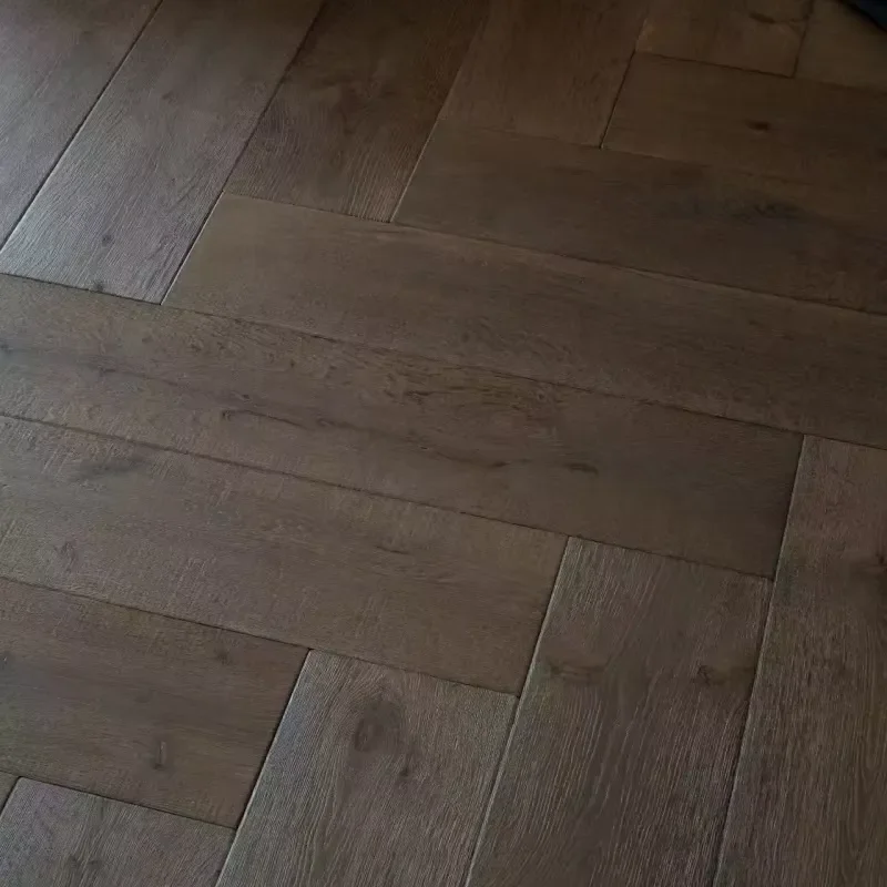 Custom-made Anti-slip UV Coating Finished Parquet Smoked Oak Herringbone Composite Floor Hand-scraped Engineered Wooden