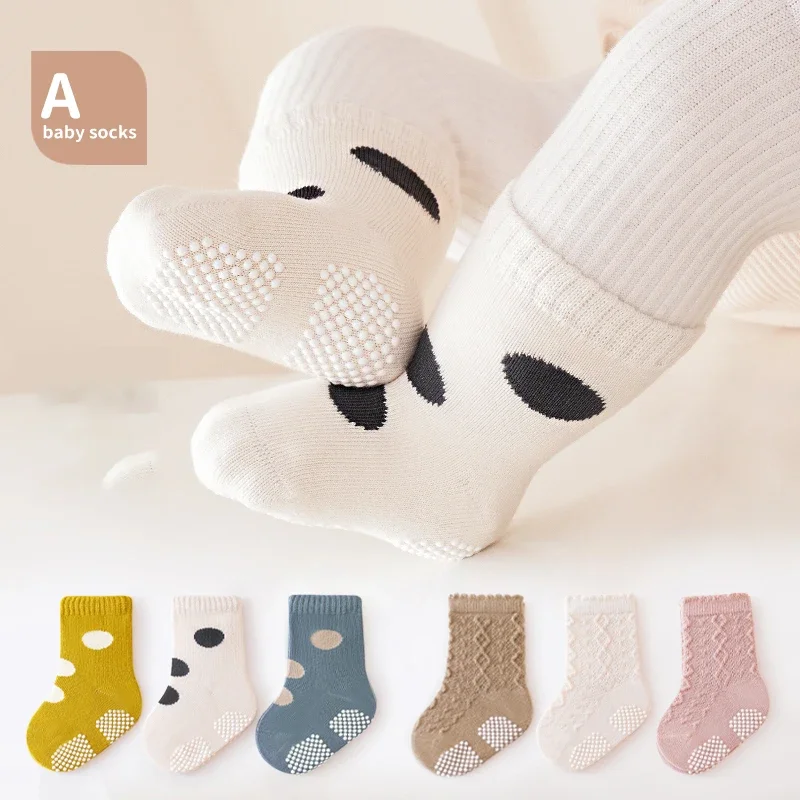3 زوج/وحدة الخريف الشتاء 0-5Y طفل الفتيان الفتيات عدم الانزلاق التطريز الكرتون الجوارب عالية الجودة القطن الخالص الصلبة القابض الجوارب