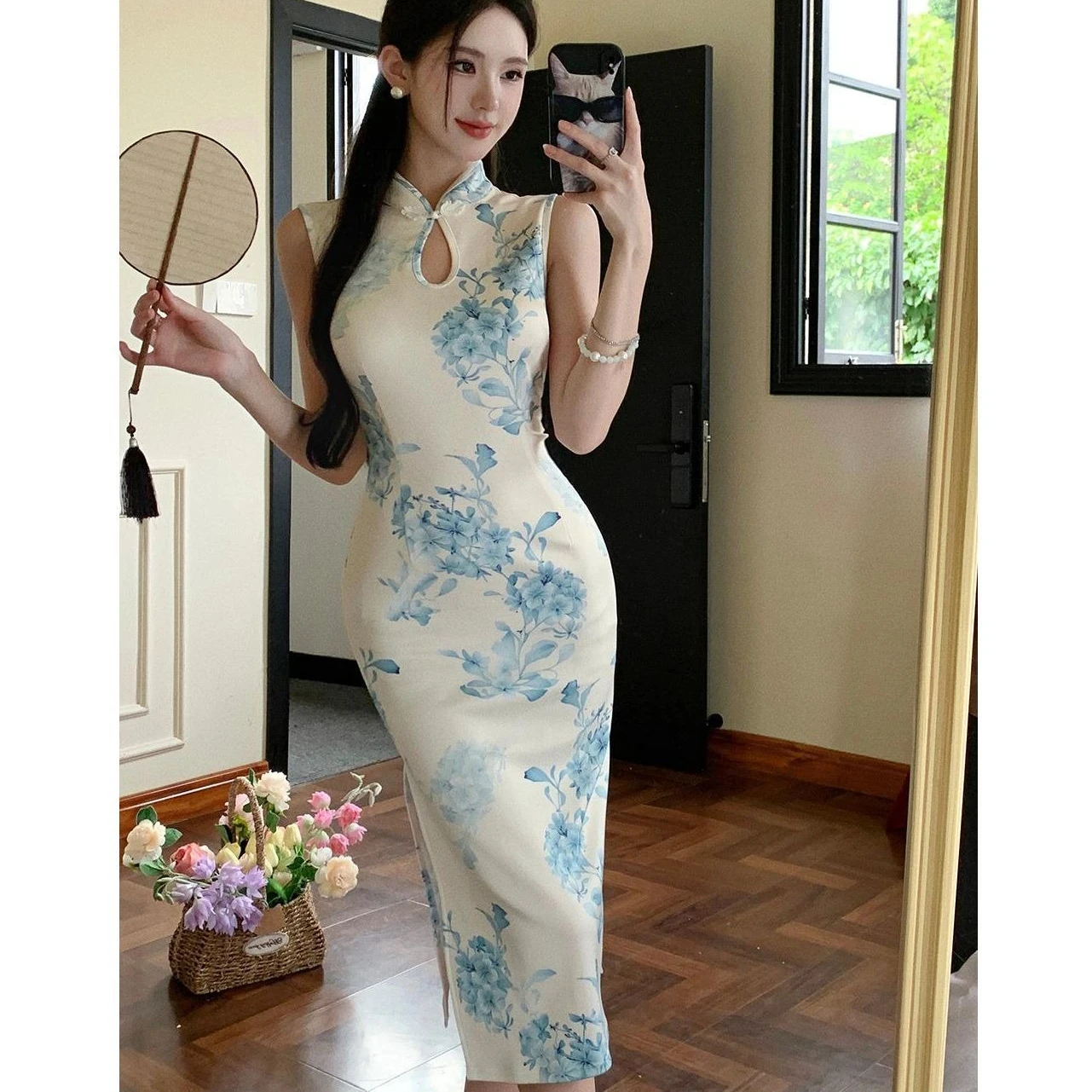 

Qipao 2025, Modern Chinese Dress Invite Ceremony, Sleeveless Ethnic Retro Dress New Chinese Style Women's Clothing