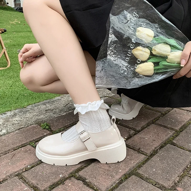 

Spring/Autumn Fashion Comfortable Elegant Flat Black Walking Zapatos Mujer Women's Luxury Beaded Mary Jane Leather Shoes