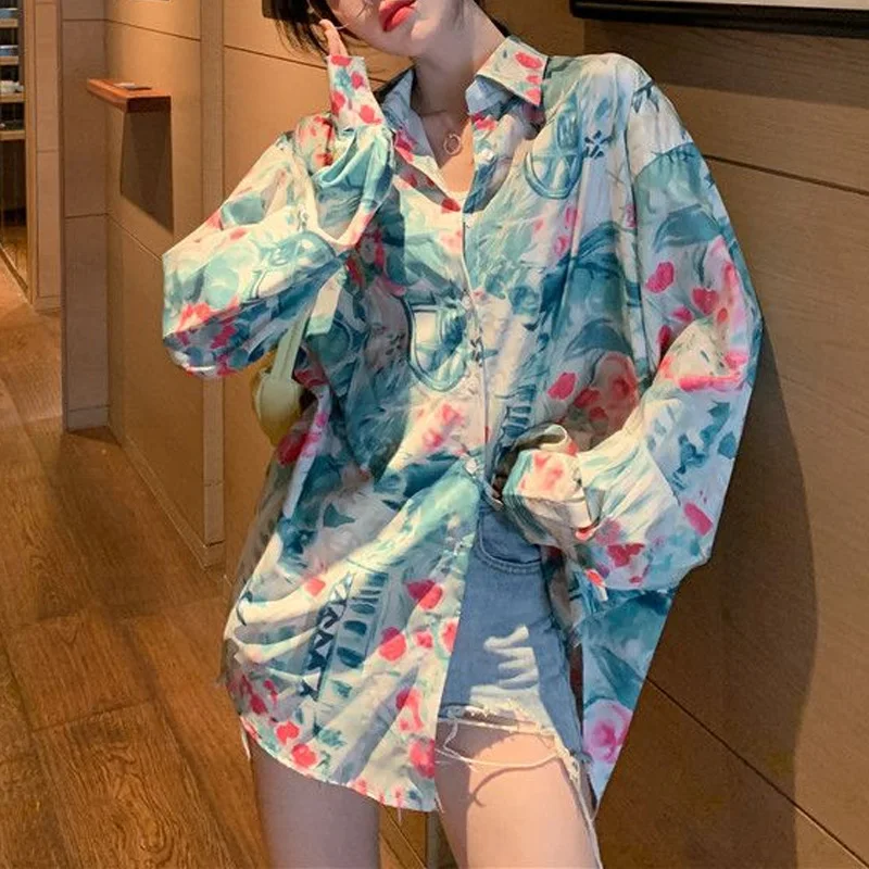 

2023 Spring and Autumn Vintage Art Hong Kong Style Mid Length Print Design Sense Small and Loose Relaxed Versatile Women's Shirt