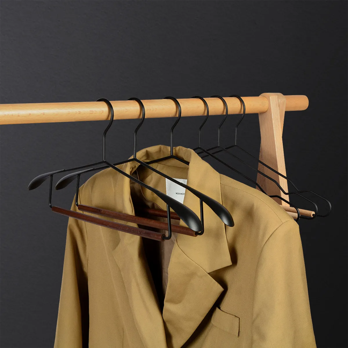 Nordic Style Beech Household Solid Wood Hanger round Hook Log Thick Wardrobe Hanger Affordable Luxury Fashion Clothing Store