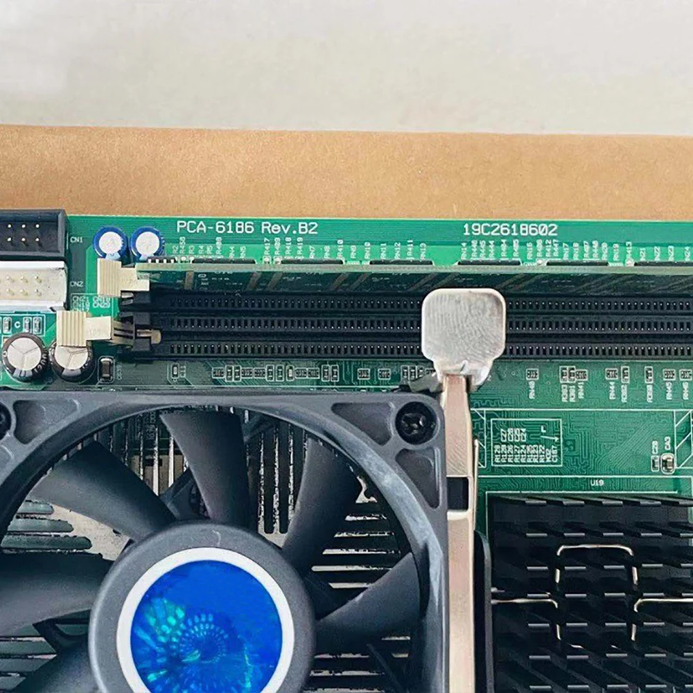 สําหรับเมนบอร์ดอุตสาหกรรม Advantech PCA-6186 PCA-6186 REV.B2