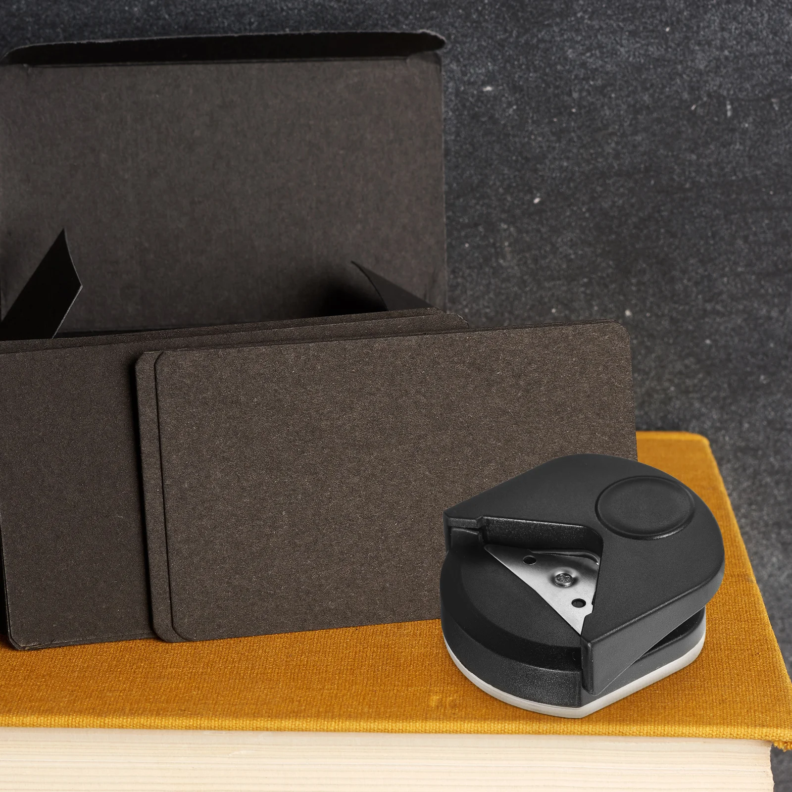 Heavy Duty Corner Rounder Punch 4Mm Radius for Paper Photo Cardboard DIY Scrapbooking Craft Making Tools Corner Rounder Punch