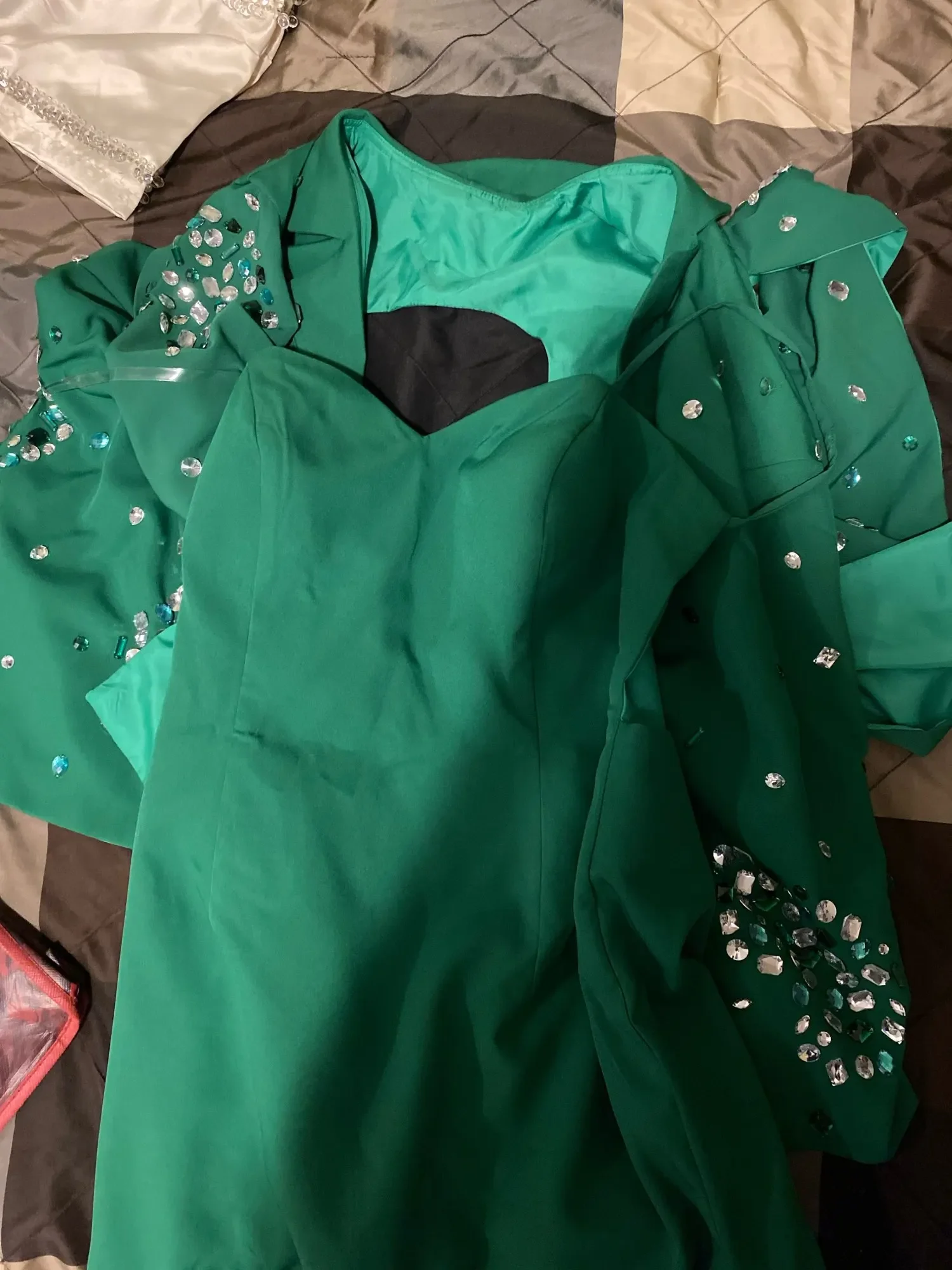 Arabia Luxus-Abendkleider, grüne Kristallperlen, Meerjungfrau-Jacke, rückenfrei, für formelle Anlässe, Hochzeit, Party-Kleider, individuell gestaltet – Detail 6