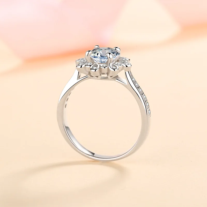 

Кольцо Flower Light Luxury с муассанитом 1 карат для женщин, платина PT950 - Легкий роскошный стиль, универсальный дизайн на каждый день