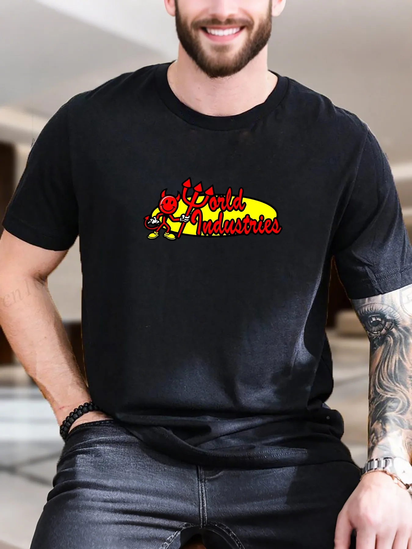 

New Arrival Fashion Men's Printed Short Sleeve T-Shirt Cartoon Character Holding Tennis Racket Design 100% Cotton Breathable Comfortable