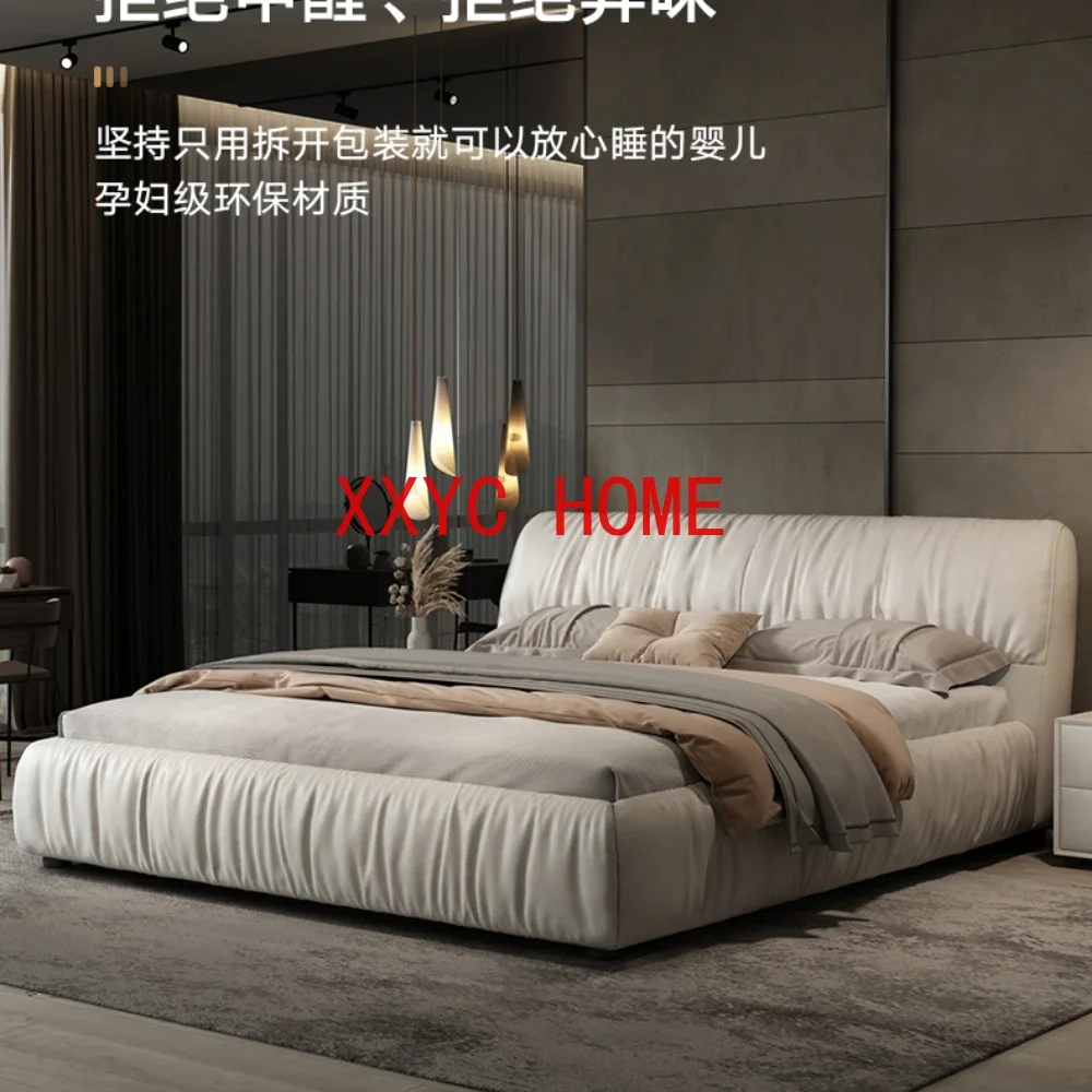 

Italian Technology Fabric Bed Tofu Block Fabric Bed Yuan Silent Wind Master Bedroom11
