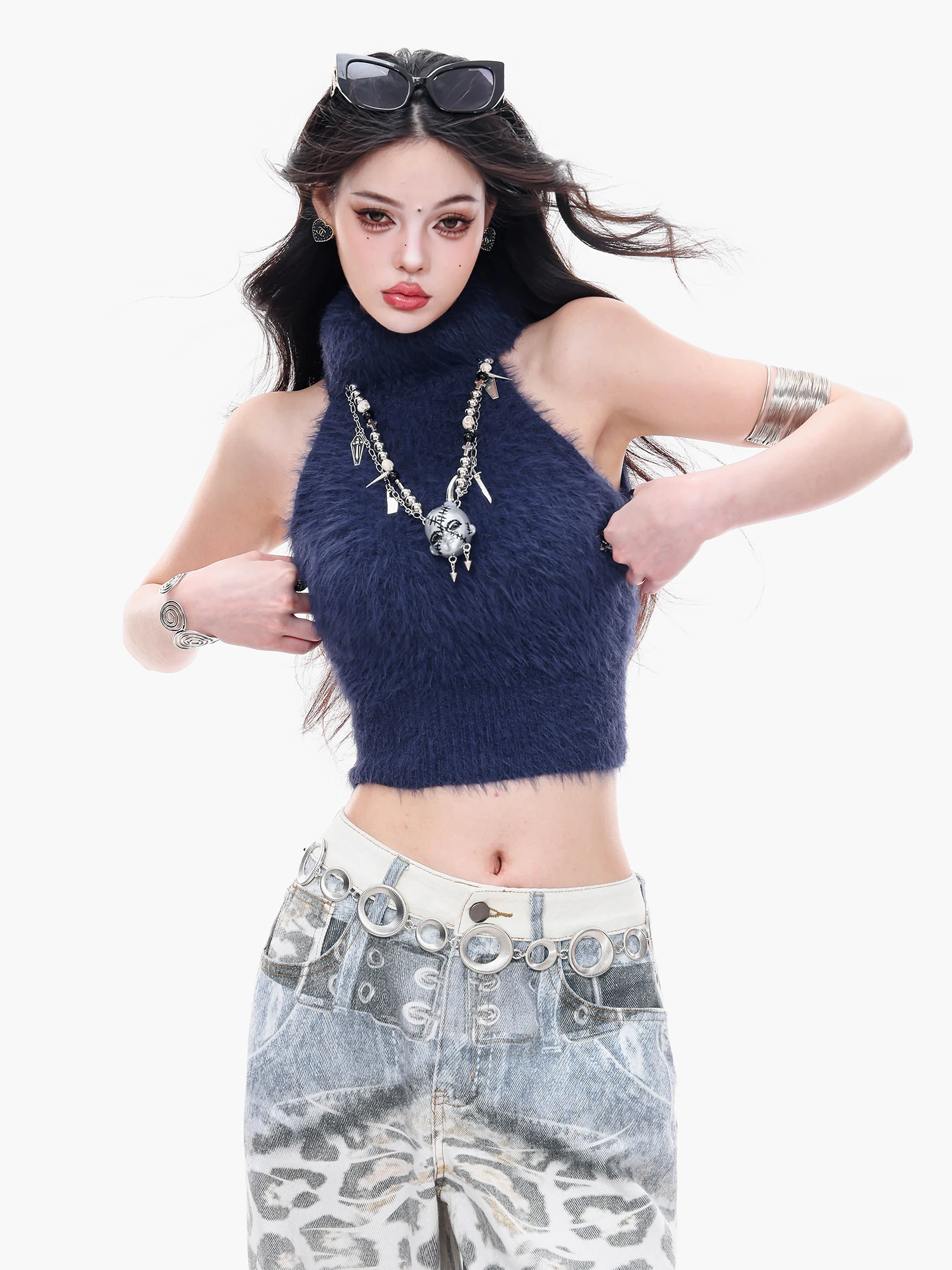 

ABWLR Original Retro American Hot Girl Slim Fit Pure Desire Style Women's Sweater Vest Short Length Color Chain Detail