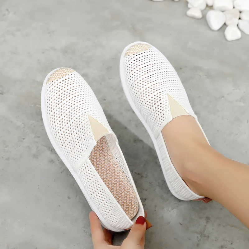 2022 Summer Ladies Casual Comfort Bohemian Slip On Lazy Shoes Female Womens Flat Slip On Canvas Strap Loafers Straw Espadrilles