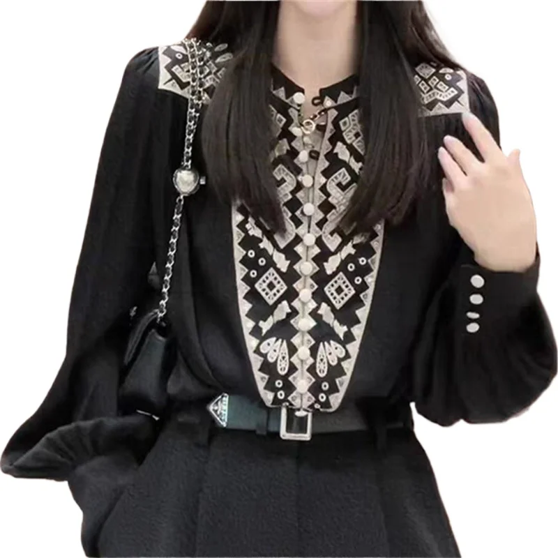 

Рубашка-куртка свободного кроя 2026 Heavy Industry с вышивкой, черная, с длинным рукавом, женская, весна-осень, модный топ, блузка