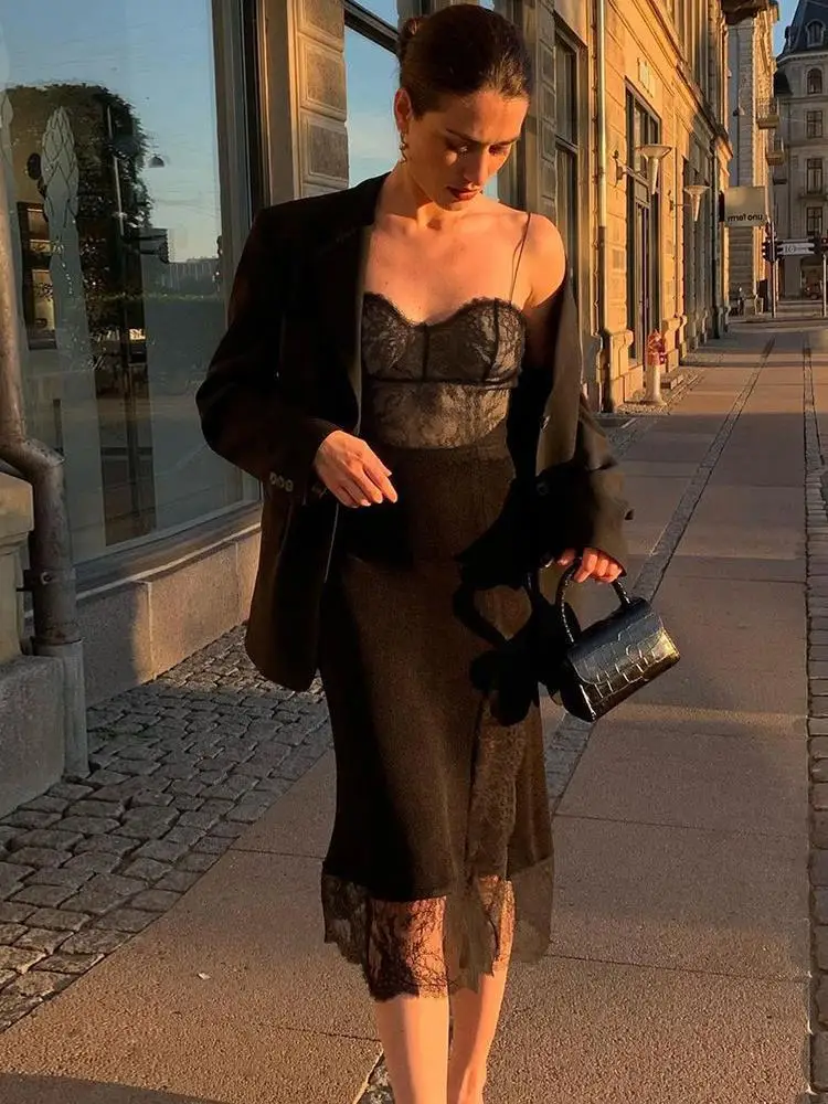 

Elegant Lace Slit Maxi Dress Sexy Black Bodycon Evening Gown for Women