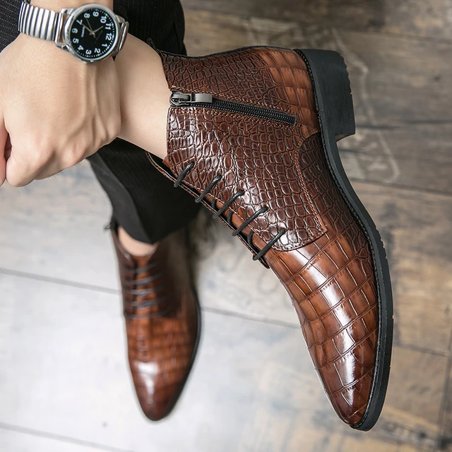 Wysokiej jakości sznurowane brązowe buty męskie Chelsea na niskim obcasie Biznesowe skórzane buty męskie Projektant Buty Moda Casual Spiczaste kowbojskie buty