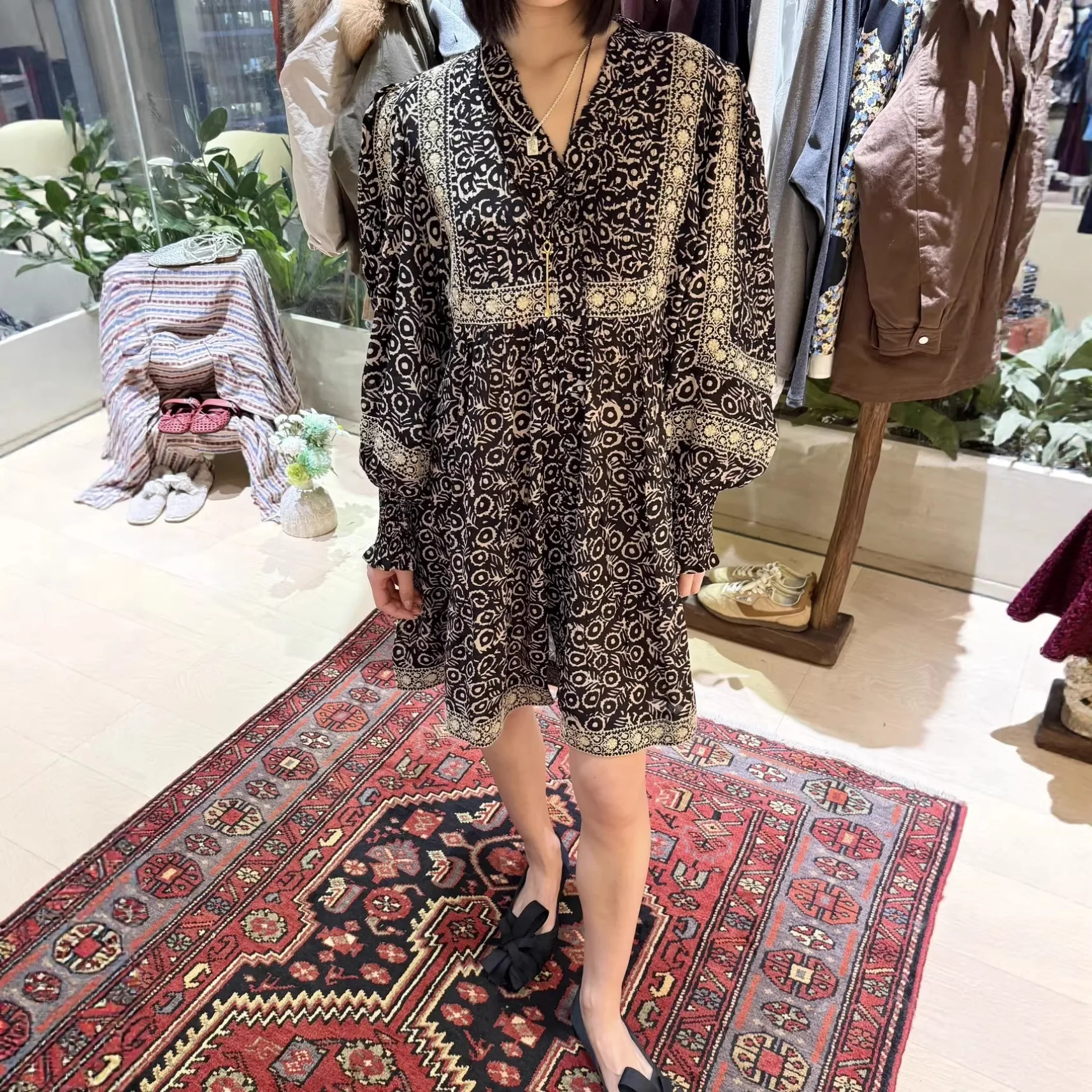 

French Sle Retro V-Ne Bubble Sve Dr Slimming A-Line Skirt Print Casual Loose Waist Long Sve Mid-Year Spring