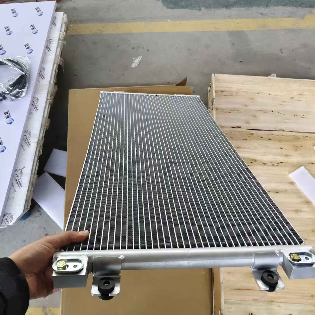 Brand New and Original 3341474 334-1474 Core Assembly-Condenser Applicable to ROAD RECLAIMER  RM600 RM800 RM400