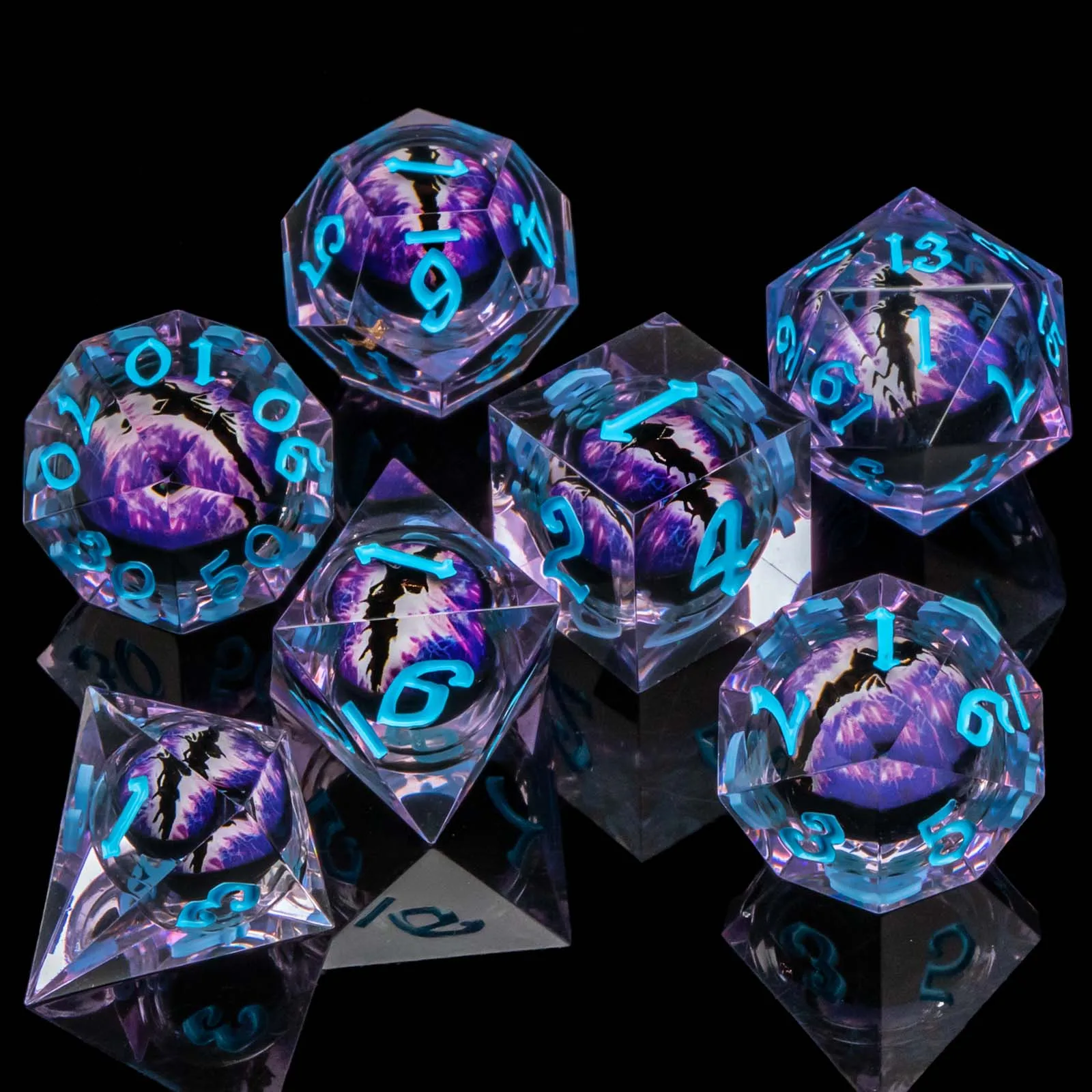 D and D Flowing Sand Sharp Edge Dragon Eye Dnd Resin RPG Polyhedral D&D Dice Set For Dungeon and Dragon Pathfinder Role Playing