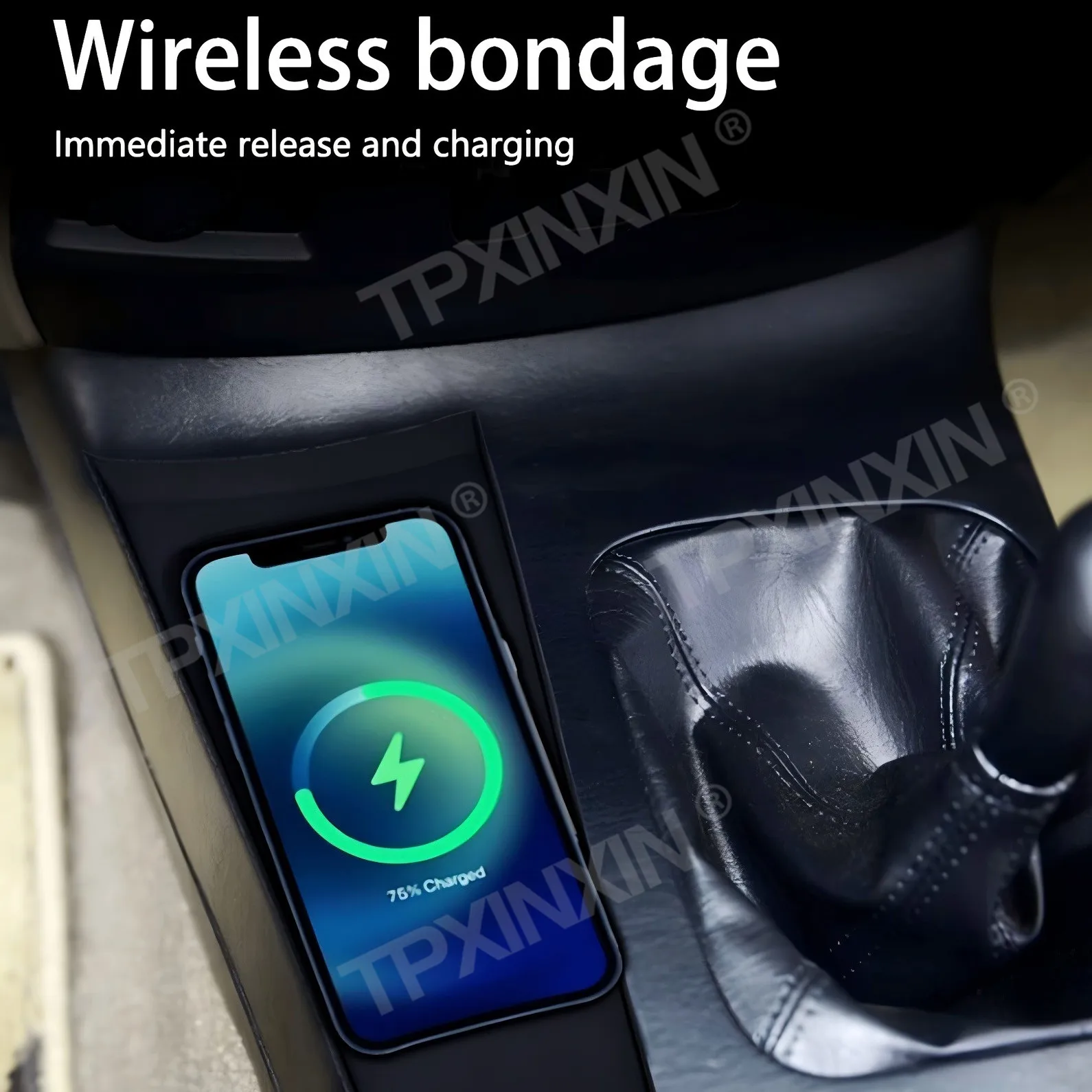 For Toyota Fortuner 2010-2015 Quick QI Car Wireless Charger Fast Charging Intelligent Infrared Mobile Phone Dashboard