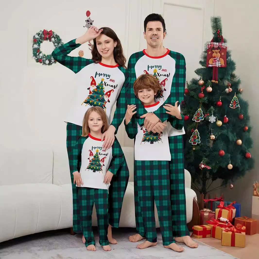 

Adults Kids Christmas Tree Patchwork Print Family Pajamas Set New Year's Costumes Holiday Wear Full Sleeve 2 Pcs Suit Pjs