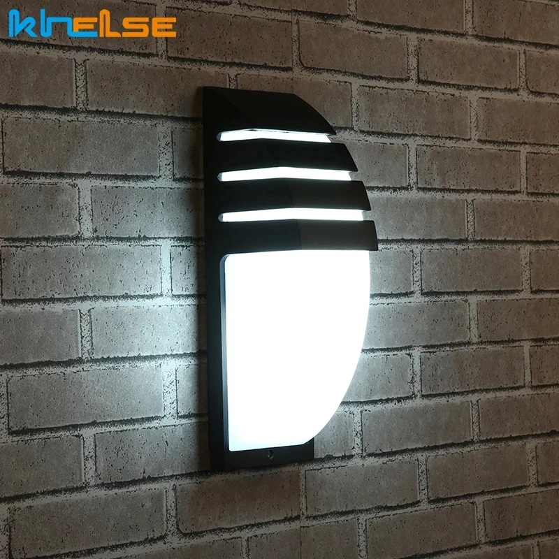 Applique murale LED imperméable avec détecteur de mouvement, design moderne, éclairage d\'extérieur, idéal pour une villa, une cour ou un jardin, 10W