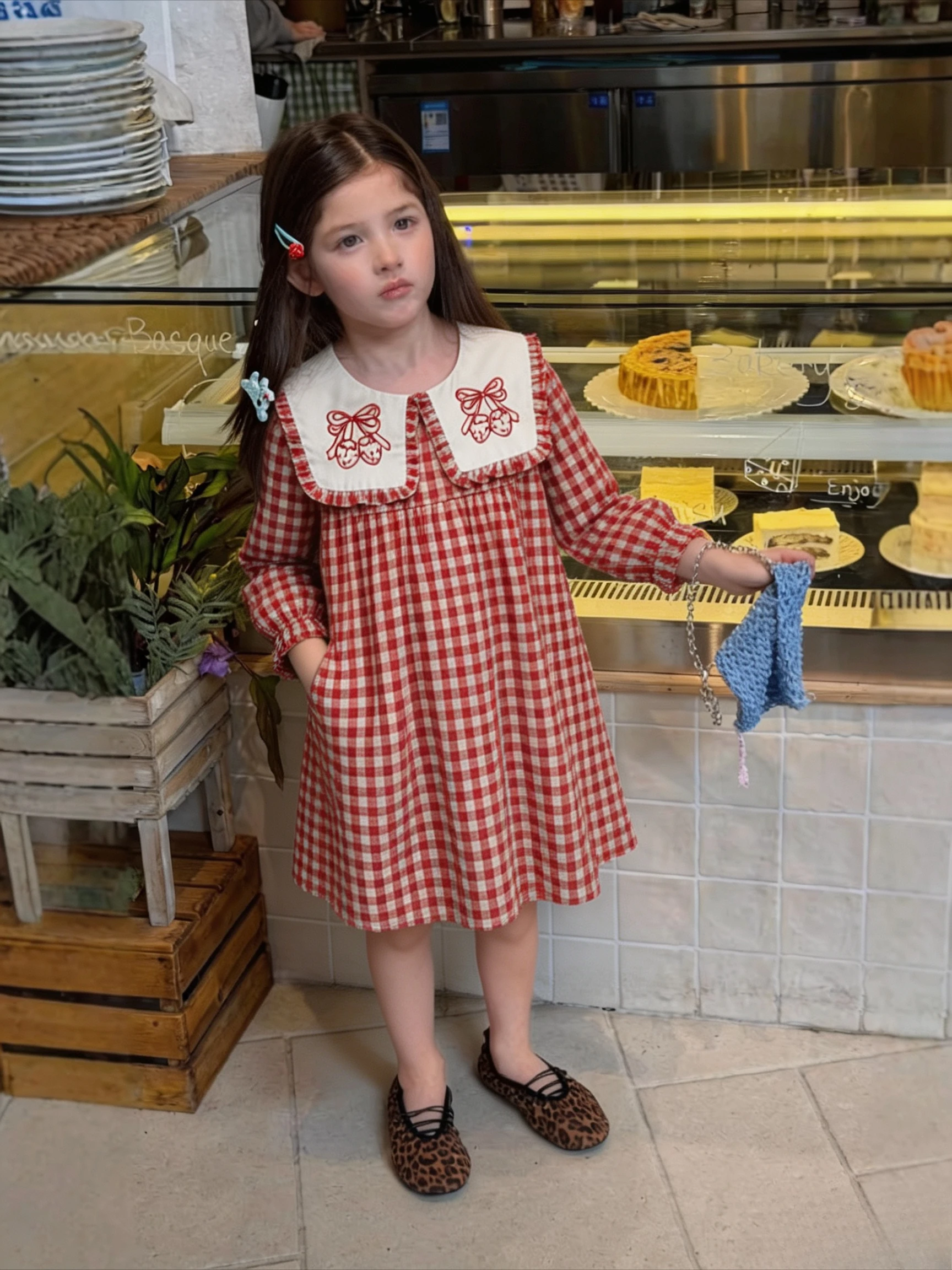 2026 Fall Korean Kids Lapel Strawberry Embroidery Girls Dress Contrast Plaid Long Sleeve Kids Dress Stylish
