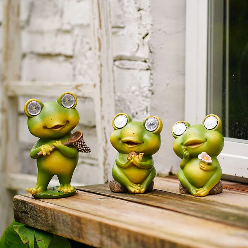 NORTHEUINS Resin Mini Frog Figurines Solar Light Decorative Animal Statues Countryard Pastoral Garden Landscape Decor Accessorie