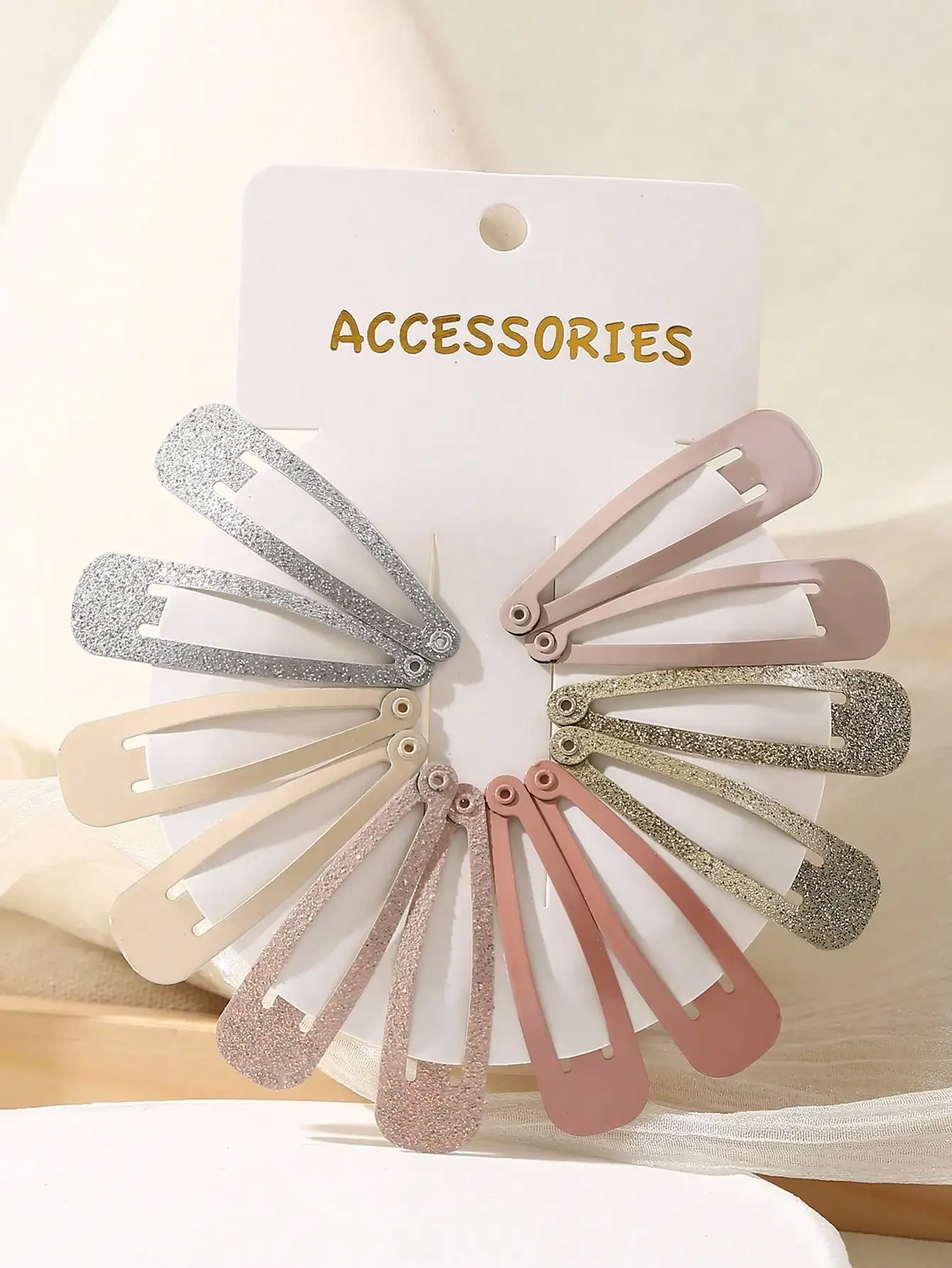 

12/8/1pcs Solid Color Glitter Sequin Polka Dot Girls' Bangs Hair Clips Must Have Accessories