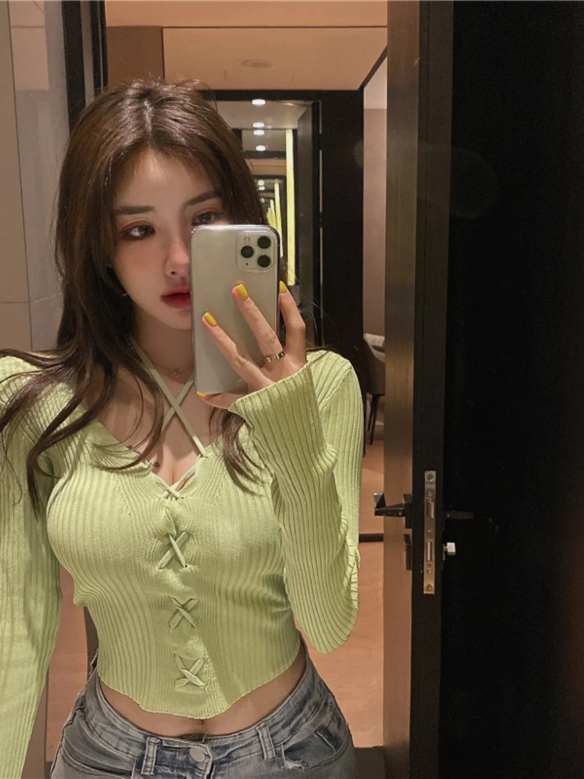 Trendy Short Knitted Sweater Women's Slim Fit Long Sleeve V-Neck Spicy Girl Spring 2025 Casual Style Fashion Ladies' Top